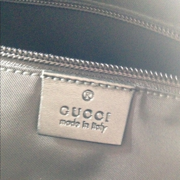 Gucci Duffel Bag - Picture 6 of 8